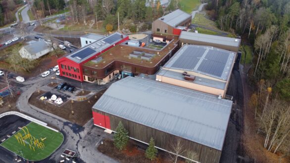 Våler ungdomsskole og kulturarena fra fugleperspektiv